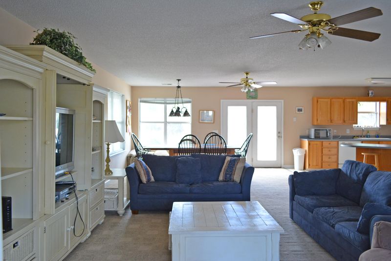 1316 E Ashley Ave, Folly Beach, SC 29439