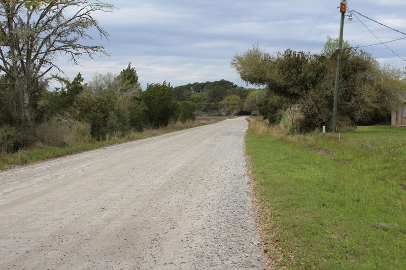 661 Highway 174, Edisto Island, SC 29438