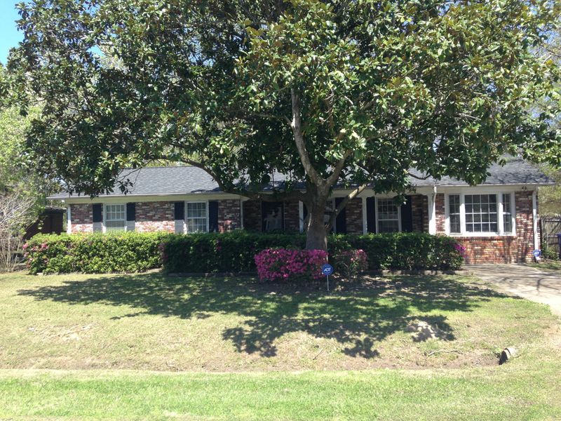 1246 Joshua, Charleston, SC 29407
