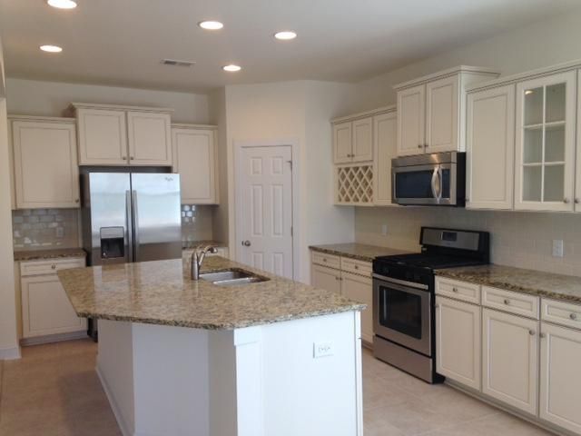 628 Goodlet Cir, Charleston, SC 29412