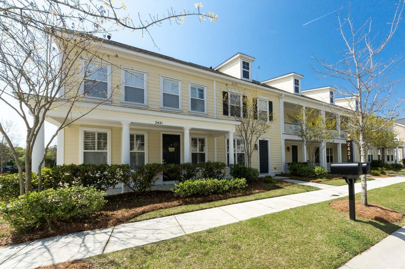 2417 Kings Gate Ln, Mount Pleasant, SC 29466