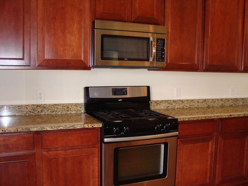 355 Peters Creek Dr, Summerville, SC 29483