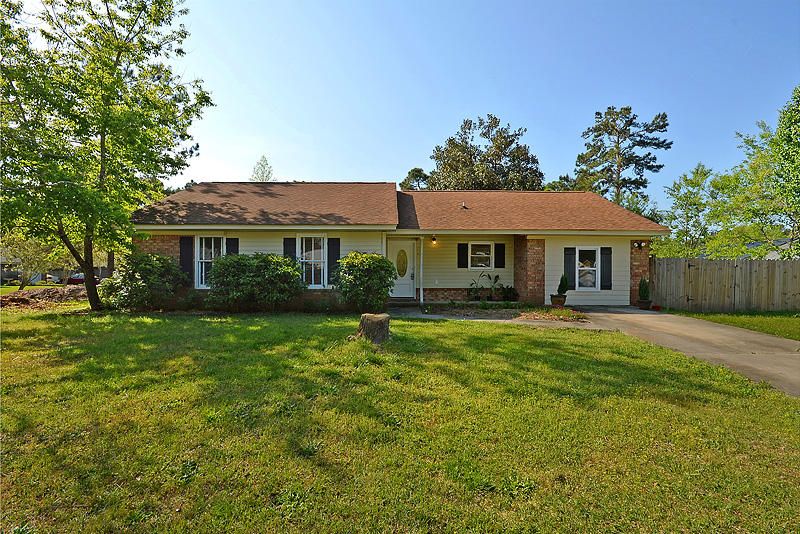 340 Wilson Dr, Summerville, SC 29483