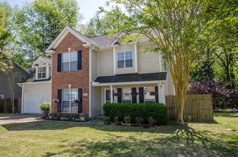 1925 Cedar Petal Ln, Charleston, SC 29414