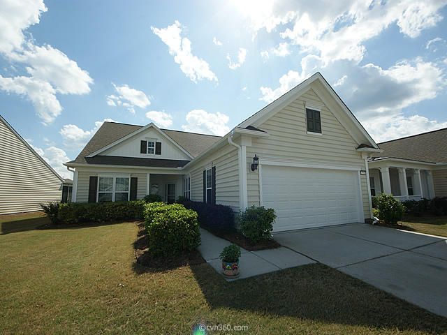 571 Tranquil Waters Way, Summerville, SC 29486