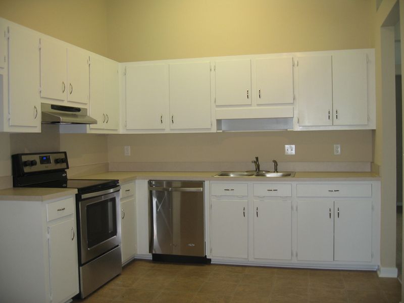 164 Lancashire Rd, Summerville, SC 29483