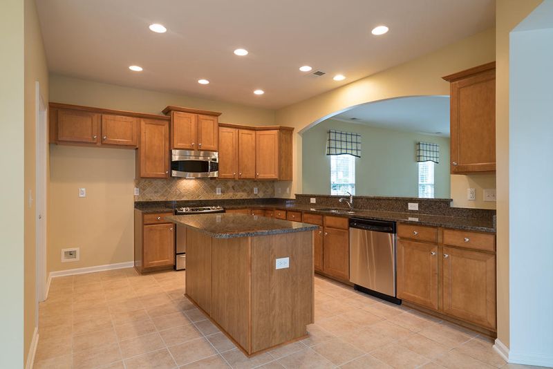 151 Schooner Bend Ave, Summerville, SC 29483