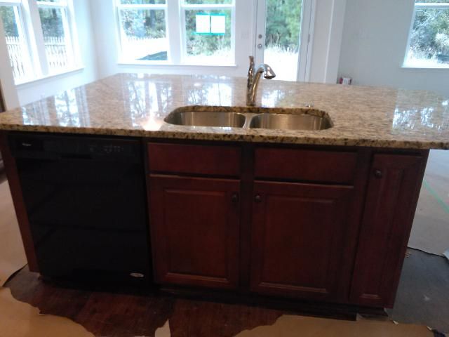 1672 Eider Down Dr, Summerville, SC 29483