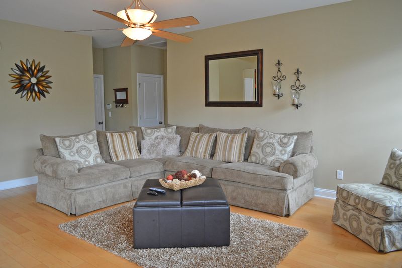 114 Torrey Pines Dr, Summerville, SC 29483