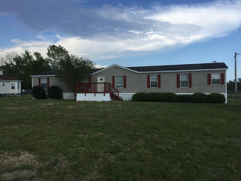 952 S Main St, Saint Stephen, SC 29479