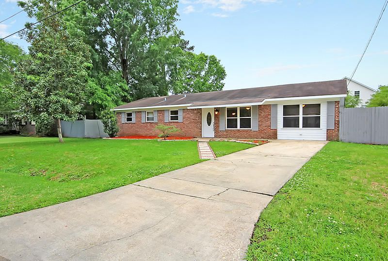8829 Bucknell Dr, North Charleston, SC 29406