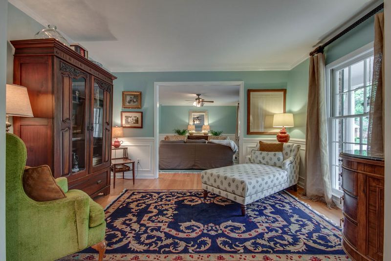 2 Nuffield Rd, Charleston, SC 29407