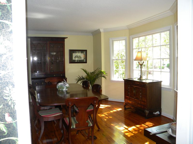 728 Bradburn Dr, Mount Pleasant, SC 29464