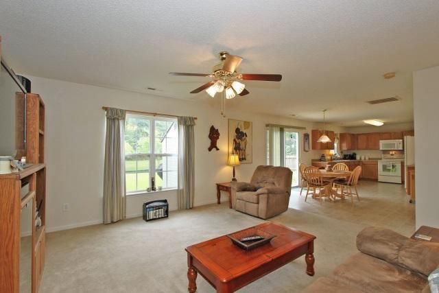 5120 Morrow Ln, Summerville, SC 29485