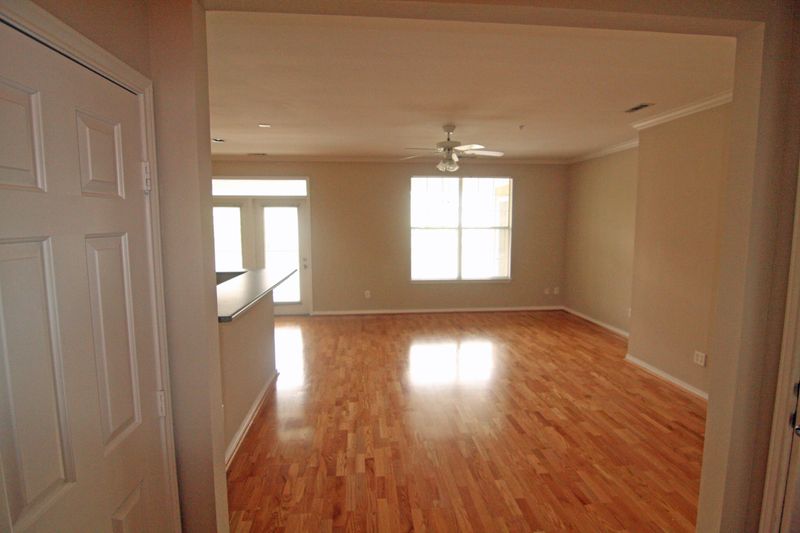 130 River Landing Dr #1204, Charleston, SC 29492