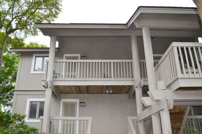 16 Lagoon Villa, Isle Of Palms, SC 29451