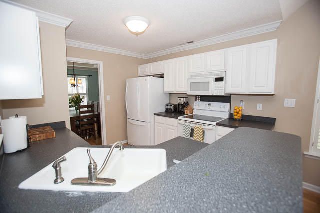 2008 Petersfield Place Dr, Charleston, SC 29412