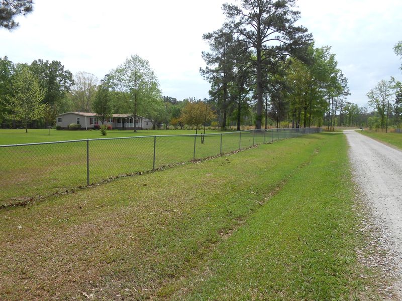 311 Winningham Rd, Summerville, SC 29483