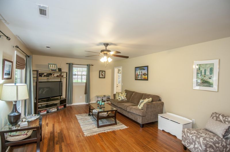 1413 Tara Rd, Charleston, SC 29407