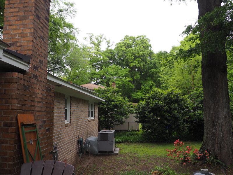 1090 Kentwood Cir, Charleston, SC 29412