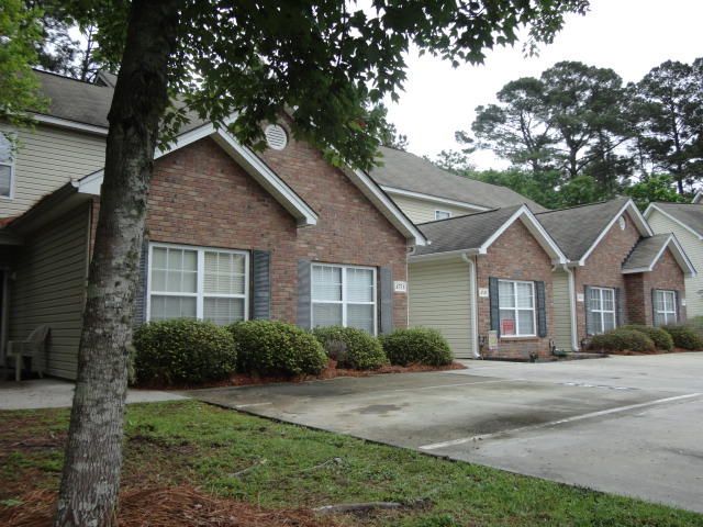 4749 Skillmaster Ct, North Charleston, SC 29418