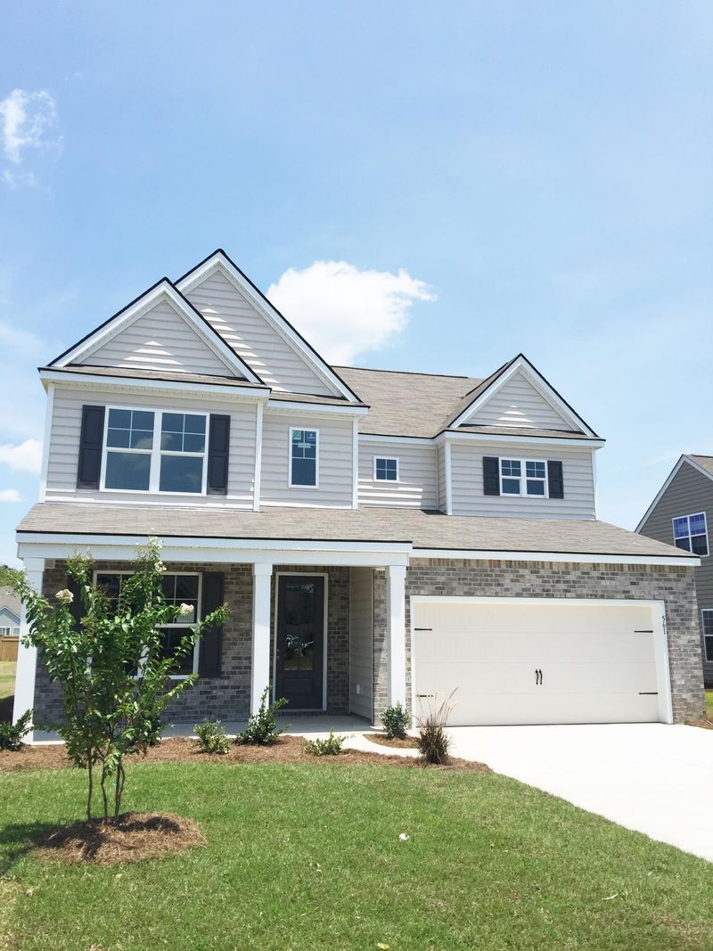 561 Rosings Dr, Summerville, SC 29483