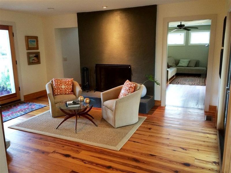611 E Hobcaw Dr, Mount Pleasant, SC 29464