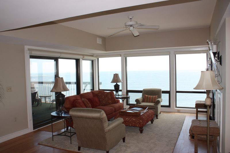 1402 Ocean Club, Isle Of Palms, SC 29451