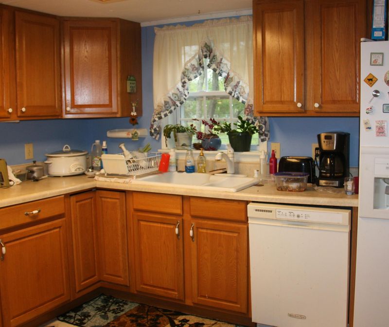 1608 Alexander Cir, Summerville, SC 29483