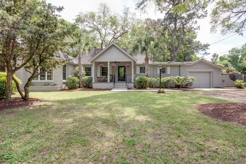 2139 Wappoo Hall Rd, Charleston, SC 29412