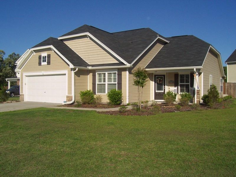 100 Elena Ct, Summerville, SC 29485