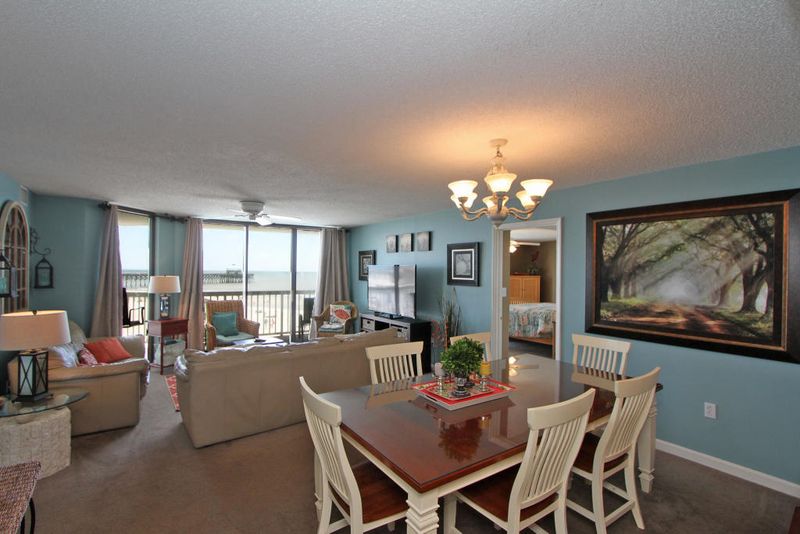 201 W Arctic Ave #203, Folly Beach, SC 29439