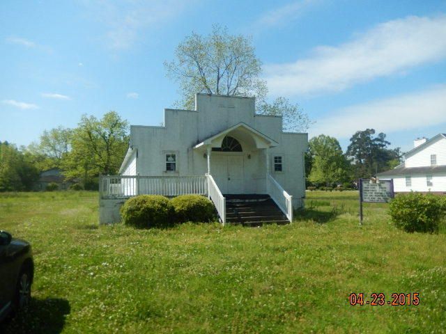 539 S Railroad Ave, Ridgeville, SC 29472