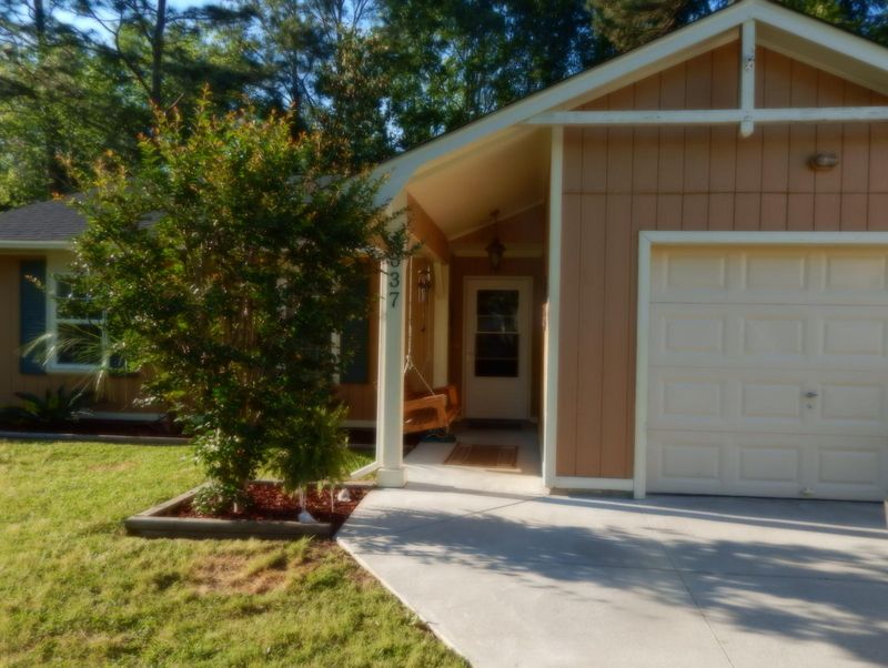 337 Wilson Dr, Summerville, SC 29483