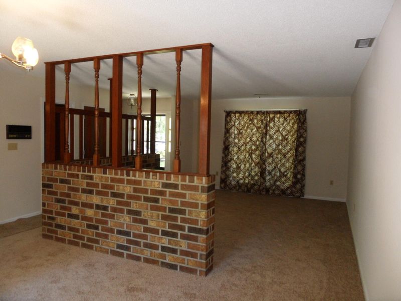 5583 Betty Ct, North Charleston, SC 29418