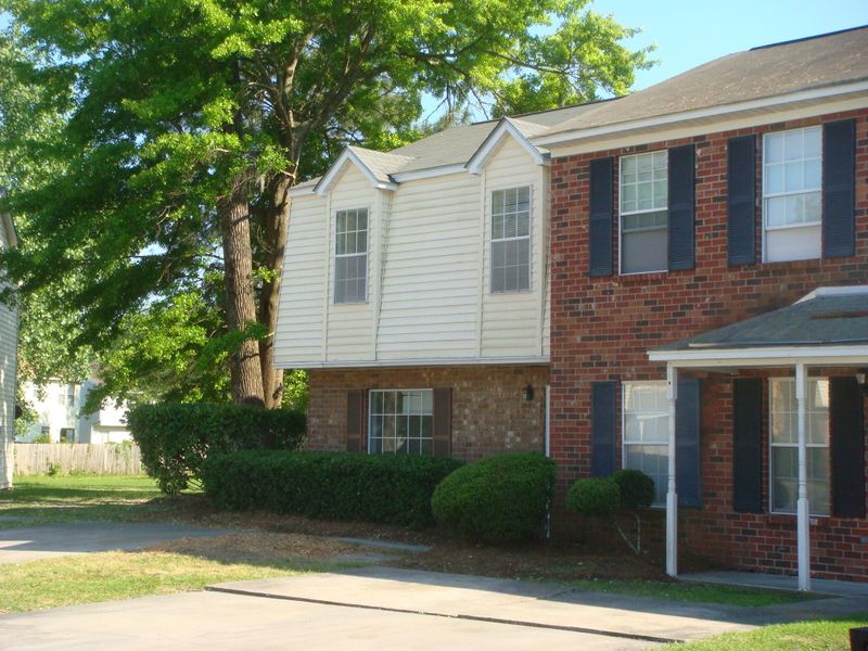 6885 Shahid Row, North Charleston, SC 29418
