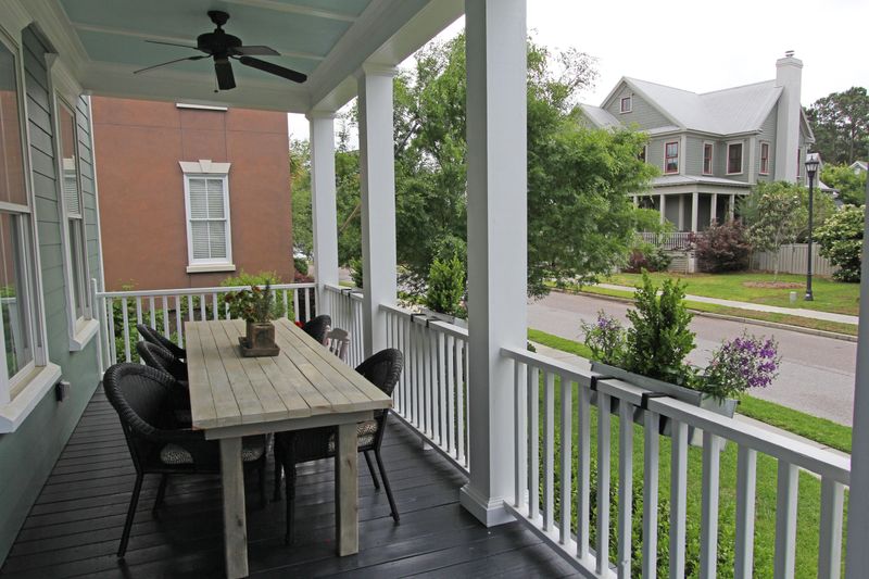 529 Country Place Rd, Mount Pleasant, SC 29464