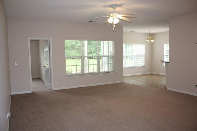 276 Westbrooke Rd, Summerville, SC 29483