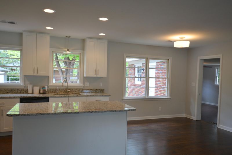 1518 Manor Blvd, Charleston, SC 29407
