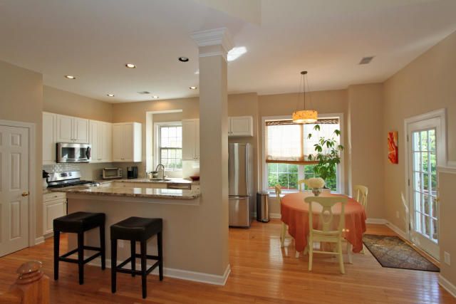 917 Etiwan Park St, Daniel Island, SC 29492