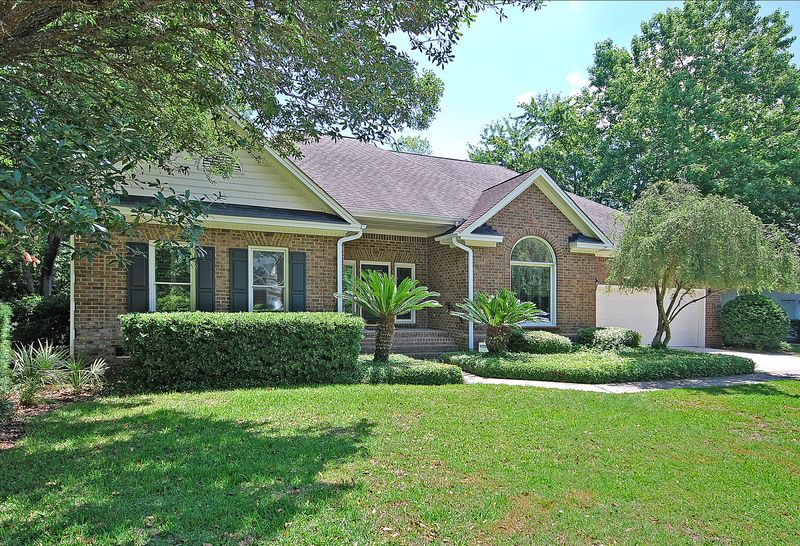 1282 Hidden Lakes Dr, Mount Pleasant, SC 29464