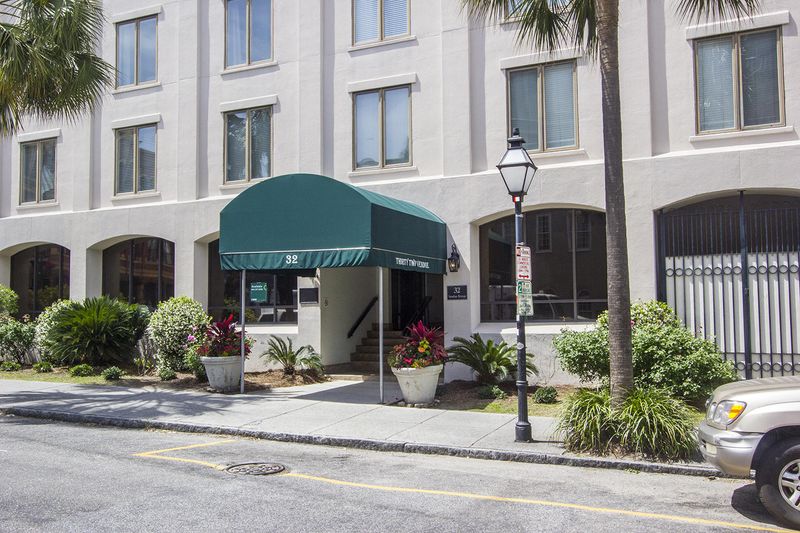 32 Vendue Range #403, Charleston, SC 29401