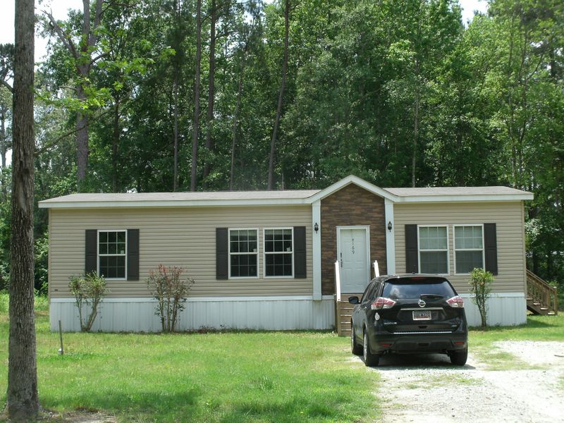169 W Medina St, Summerville, SC 29483