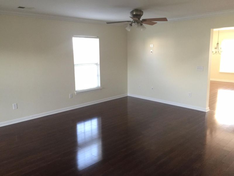 107 Walton Pl, Summerville, SC 29483