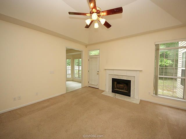 8512 Sutton Pl, North Charleston, SC 29420