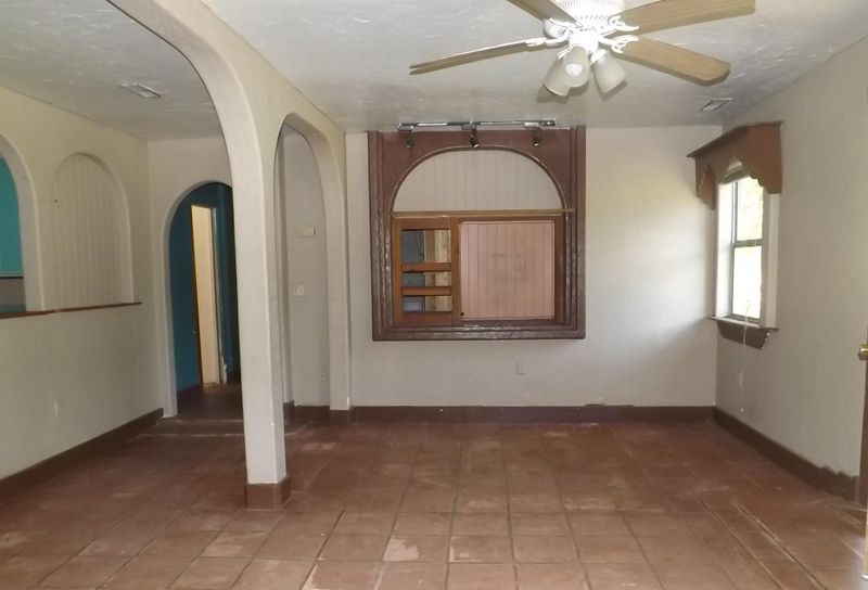 4321 Whitney Dr, North Charleston, SC 29405