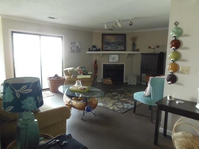502 Greenmeadow Dr, Goose Creek, SC 29445