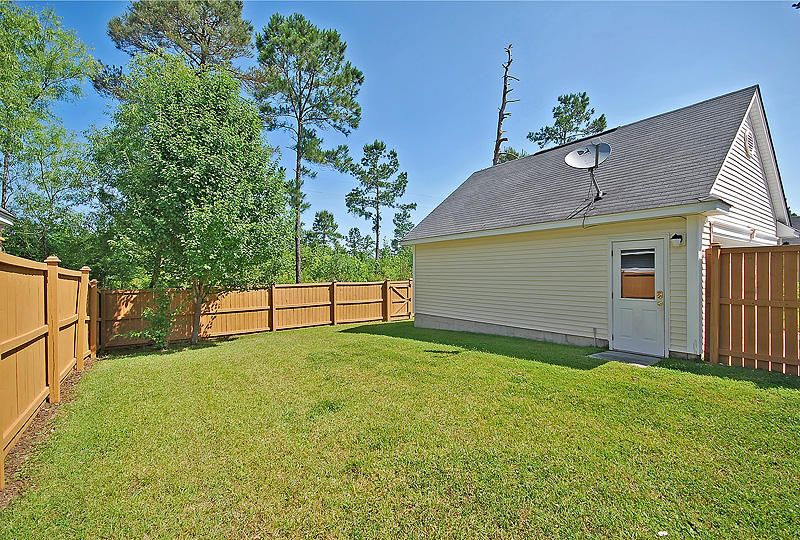 528 Delafield Dr, Summerville, SC 29483