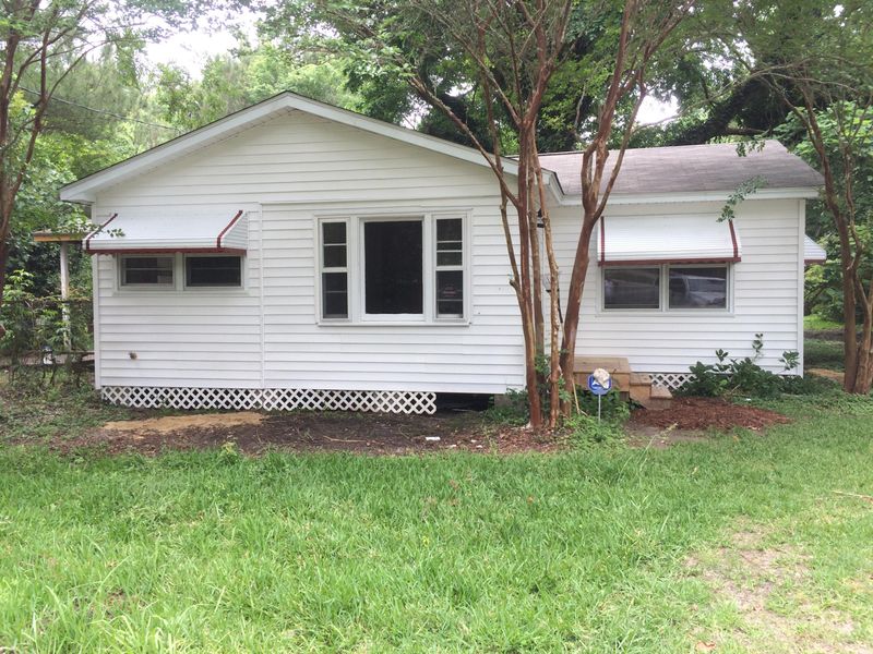 7477 N Highway 17 Hw, Awendaw, SC 29429