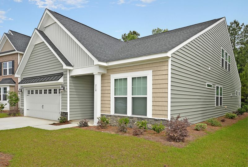 210 Buttonbush Ct, Moncks Corner, SC 29461